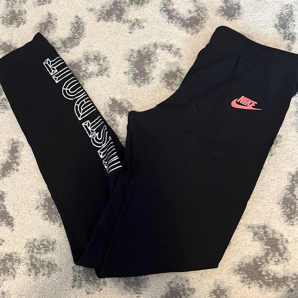 Girls Nike Leggings
